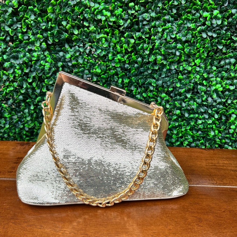Gold Bag for your out night time
